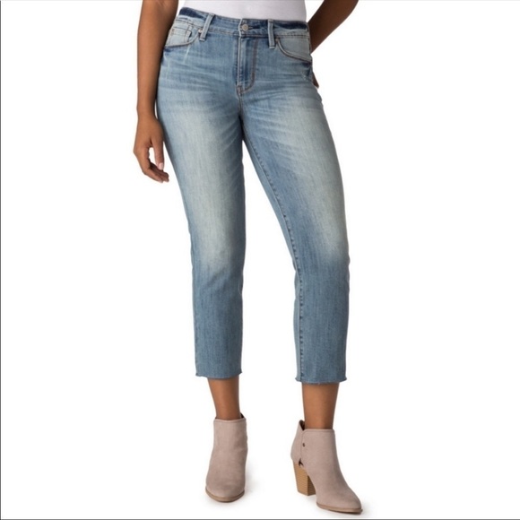Levi’s High Rise Slim Crop Jeans Size 6 - Picture 1 of 10